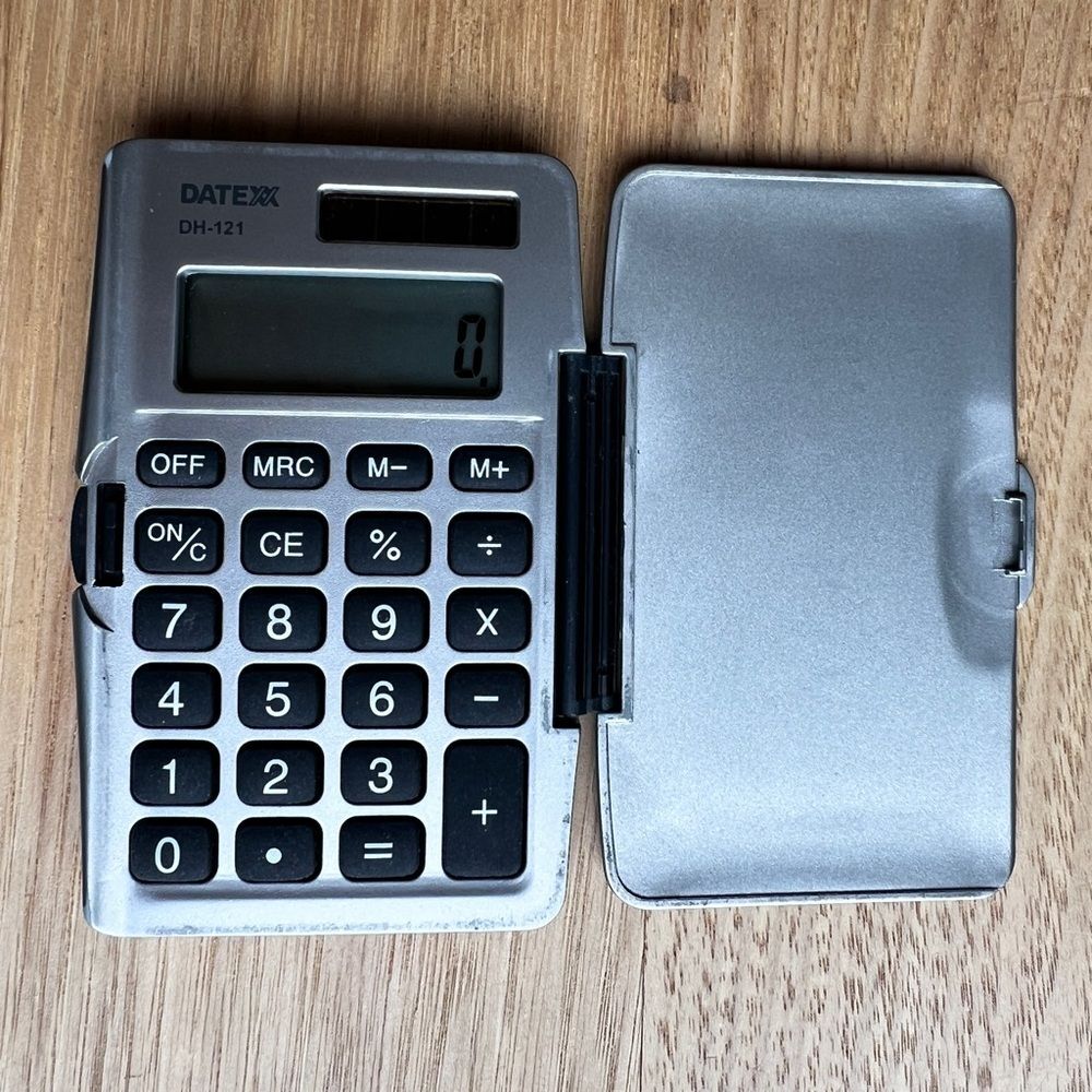 Vintage Datexx DH-211 Solar Pocket Calculator 3 3/4" x 2 1/4" x 3/8"